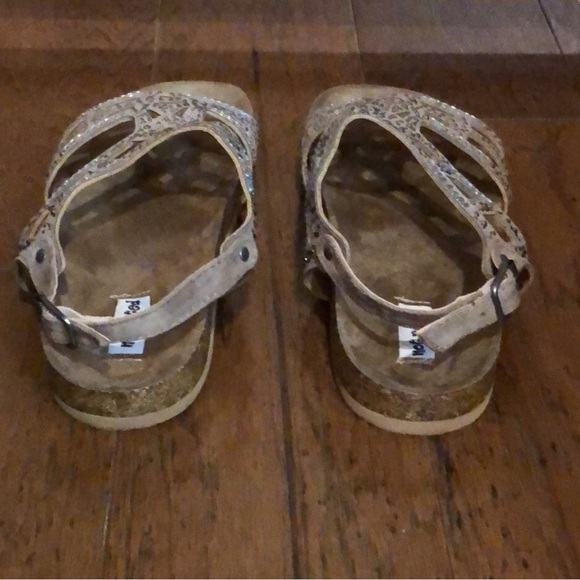 Not Rated Rhinestone Sandals - Picture 3 of 5